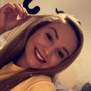 Meet your Posher, Jade